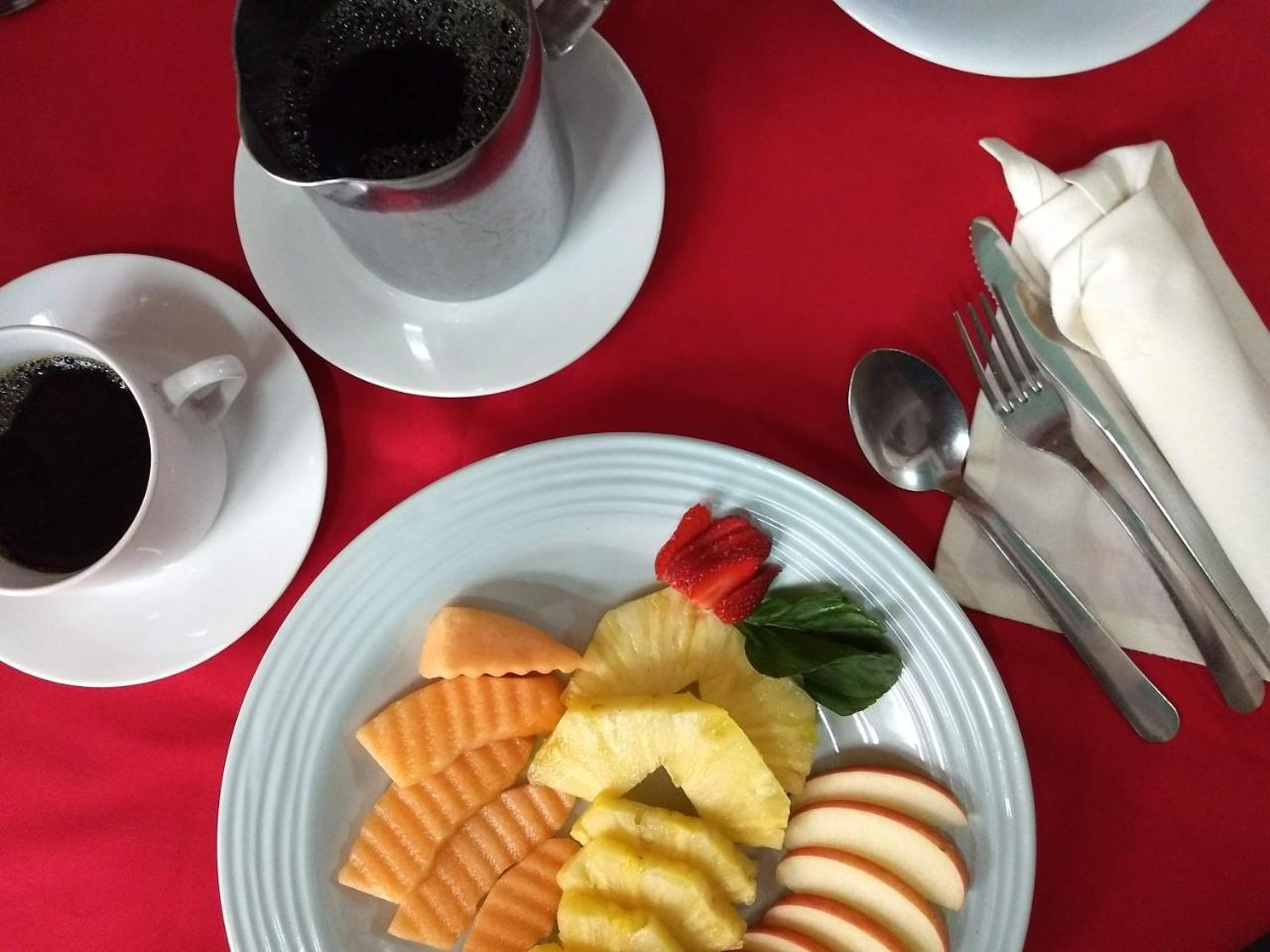 Give House Bed & Breakfast Guatemala City Luaran gambar